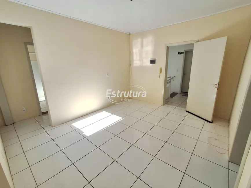 Foto 8 de Apartamento com 2 quartos para alugar, 70m2 em Centro, Santa Maria - RS
