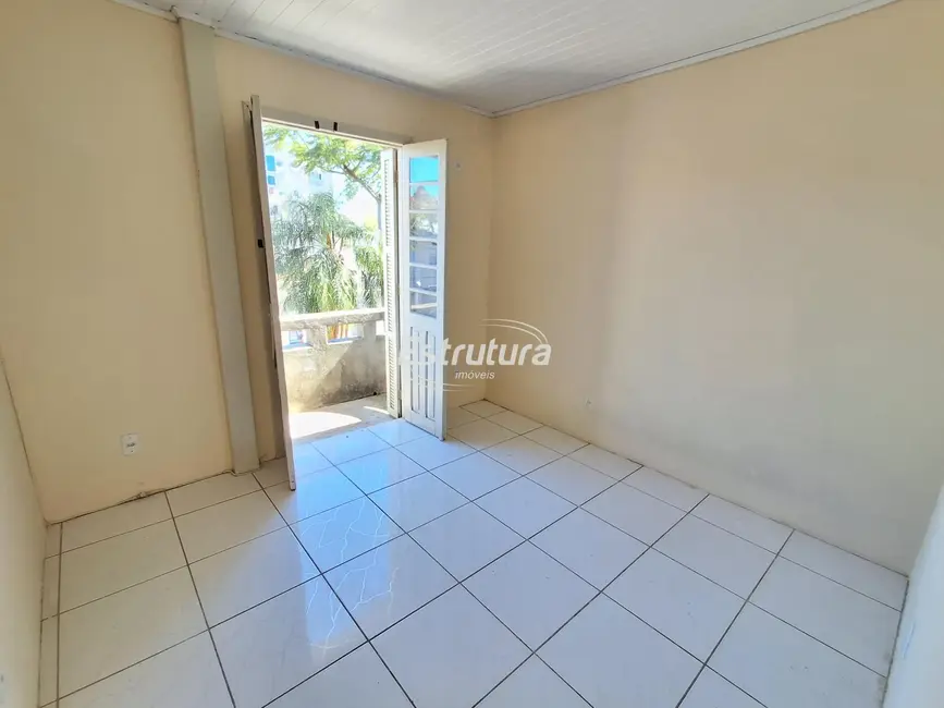 Foto 1 de Apartamento com 2 quartos para alugar, 70m2 em Centro, Santa Maria - RS