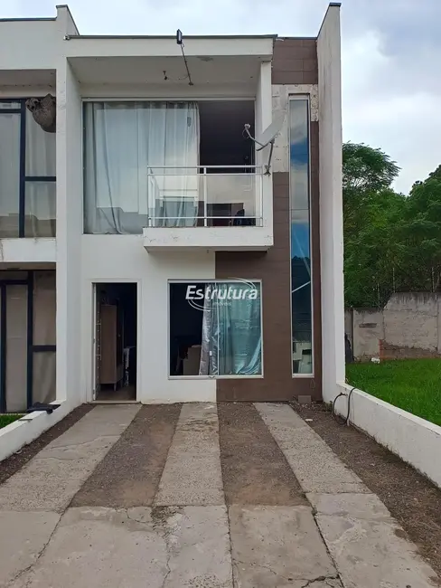 Sobrado com 2 quartos à venda, 80m2 em Nossa Senhora de Lourdes, Santa Maria - RS - imagem 2 Foto 2 de Sobrado com 2 quartos à venda, 80m2 em Nossa Senhora de Lourdes, Santa Maria - RS