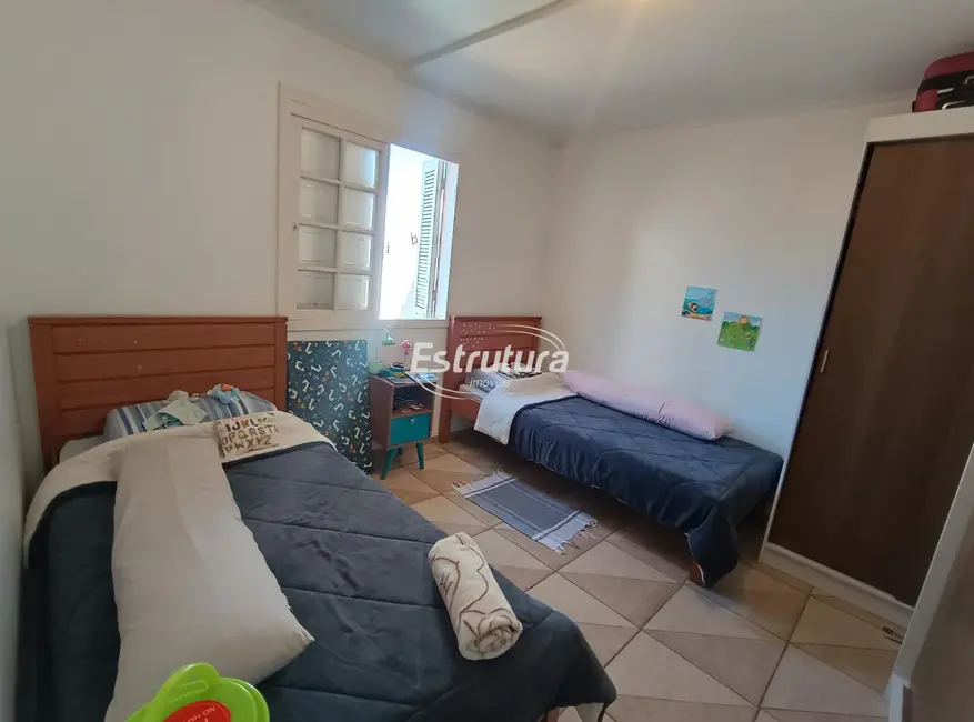 Foto 7 de Casa com 3 quartos à venda, 80m2 em Tancredo Neves, Santa Maria - RS