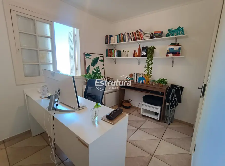 Foto 8 de Casa com 3 quartos à venda, 80m2 em Tancredo Neves, Santa Maria - RS