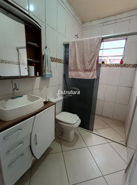 Foto 7 de Casa com 2 quartos à venda, 68m2 em Pinheiro Machado, Santa Maria - RS