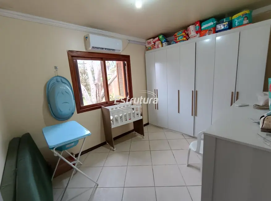 Foto 5 de Casa com 2 quartos à venda, 68m2 em Pinheiro Machado, Santa Maria - RS