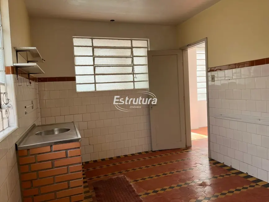 Foto 3 de Casa com 4 quartos à venda, 176m2 em Centro, Santa Maria - RS