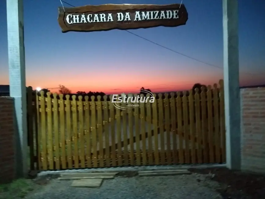 Chácara com 4 quartos à venda, 152m2 em Santa Maria - RS - imagem 1 Foto 1 de Chácara com 4 quartos à venda, 152m2 em Santa Maria - RS