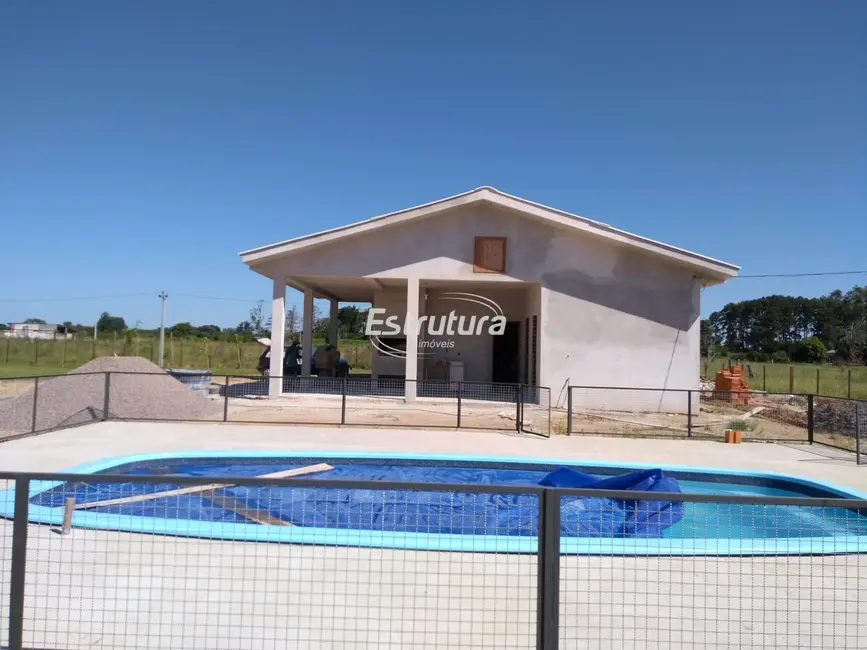 Chácara com 4 quartos à venda, 152m2 em Santa Maria - RS - imagem 4 Foto 4 de Chácara com 4 quartos à venda, 152m2 em Santa Maria - RS