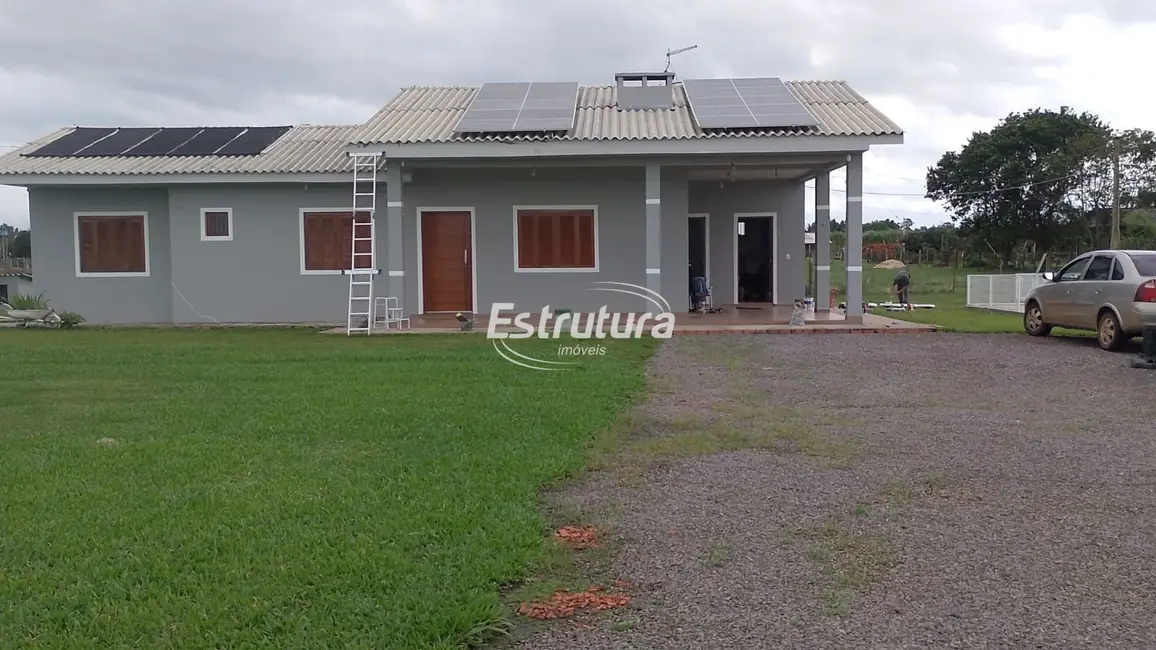 Chácara com 4 quartos à venda, 152m2 em Santa Maria - RS - imagem 2 Foto 2 de Chácara com 4 quartos à venda, 152m2 em Santa Maria - RS