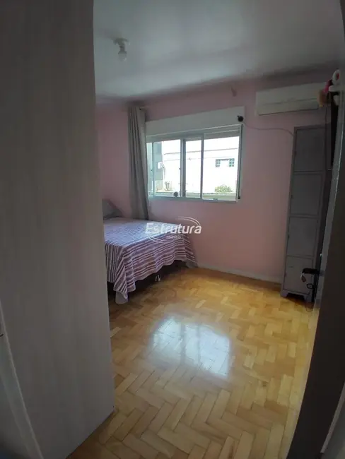 Foto 7 de Apartamento com 4 quartos à venda, 106m2 em Centro, Santa Maria - RS
