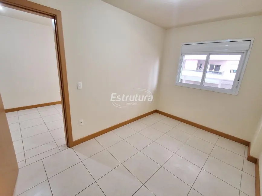 Foto 6 de Apartamento com 1 quarto para alugar, 40m2 em Centro, Santa Maria - RS