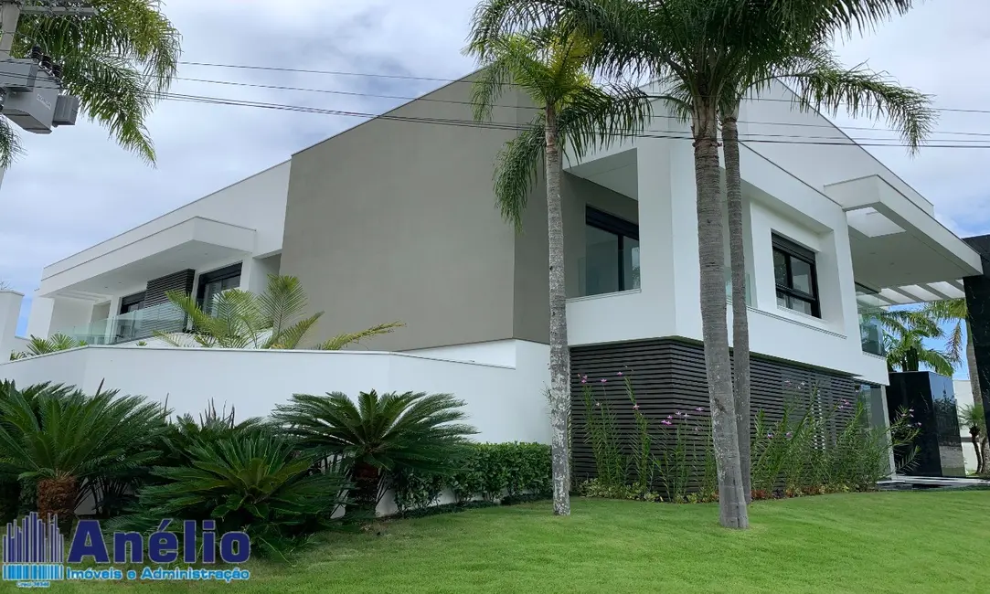 Casa de Condomínio com 8 quartos à venda, 1600m2 em Acapulco, Guaruja - SP - imagem 3 Foto 3 de Casa de Condomínio com 8 quartos à venda, 1600m2 em Acapulco, Guaruja - SP