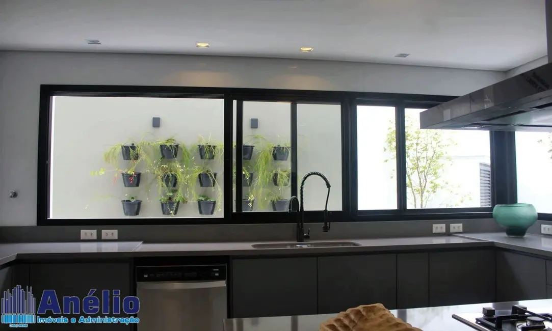 Casa de Condomínio com 8 quartos à venda, 1600m2 em Acapulco, Guaruja - SP - imagem 9 Foto 9 de Casa de Condomínio com 8 quartos à venda, 1600m2 em Acapulco, Guaruja - SP