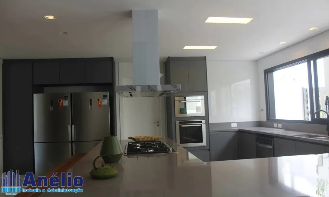 Casa de Condomínio com 8 quartos à venda, 1600m2 em Acapulco, Guaruja - SP - imagem 6 Foto 6 de Casa de Condomínio com 8 quartos à venda, 1600m2 em Acapulco, Guaruja - SP