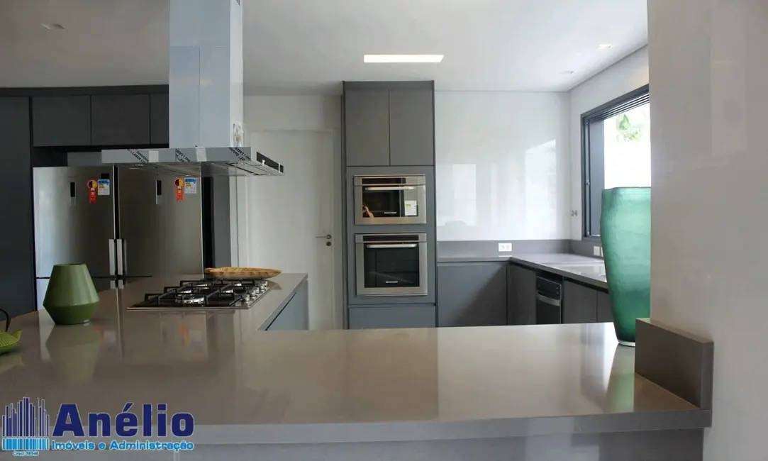 Casa de Condomínio com 8 quartos à venda, 1600m2 em Acapulco, Guaruja - SP - imagem 7 Foto 7 de Casa de Condomínio com 8 quartos à venda, 1600m2 em Acapulco, Guaruja - SP