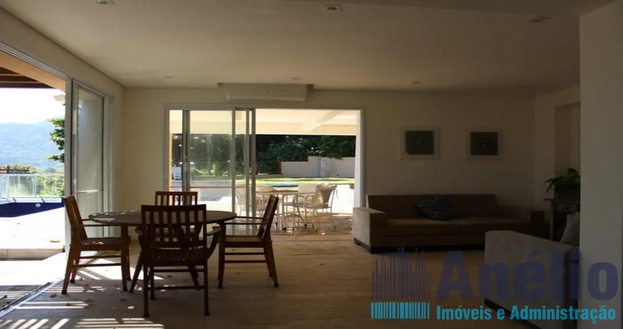 Casa de Condomínio à venda, 350m2 em Guaruja - SP - imagem 5 Foto 5 de Casa de Condomínio à venda, 350m2 em Guaruja - SP
