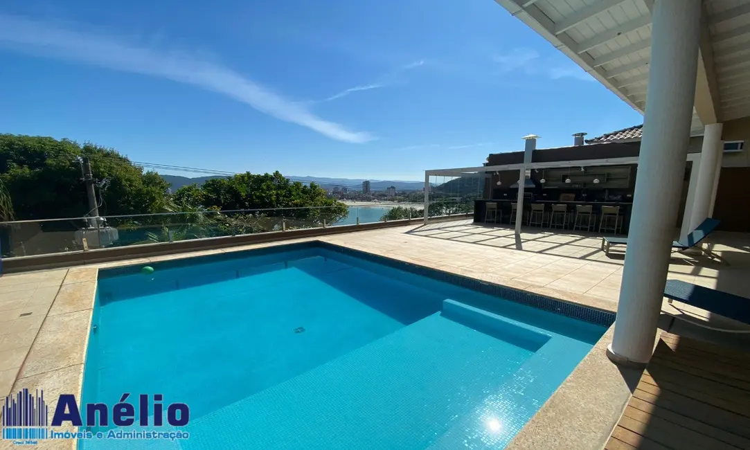 Casa de Condomínio com 4 quartos à venda e para alugar em Guaruja - SP - imagem 6 Foto 6 de Casa de Condomínio com 4 quartos à venda e para alugar em Guaruja - SP