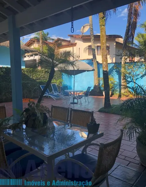 Foto 9 de Casa de Condomínio com 3 quartos para alugar em Guaruja - SP