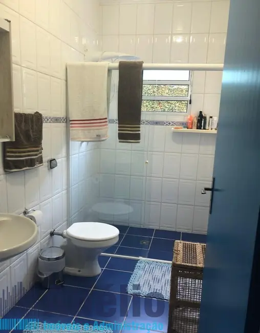 Foto 7 de Casa de Condomínio com 3 quartos para alugar em Guaruja - SP