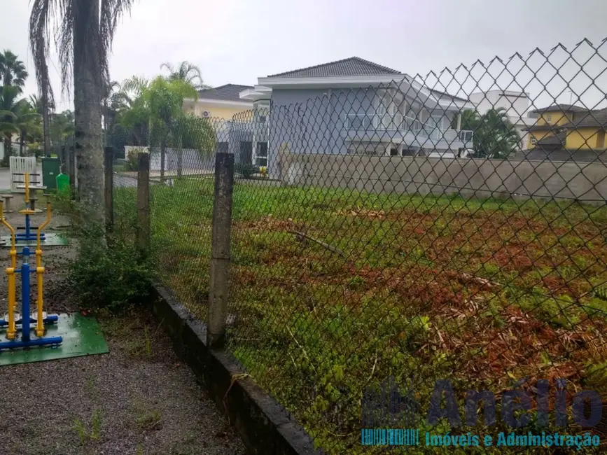 Terreno / Lote à venda em Guaruja - SP - imagem 2 Foto 2 de Terreno / Lote à venda em Guaruja - SP