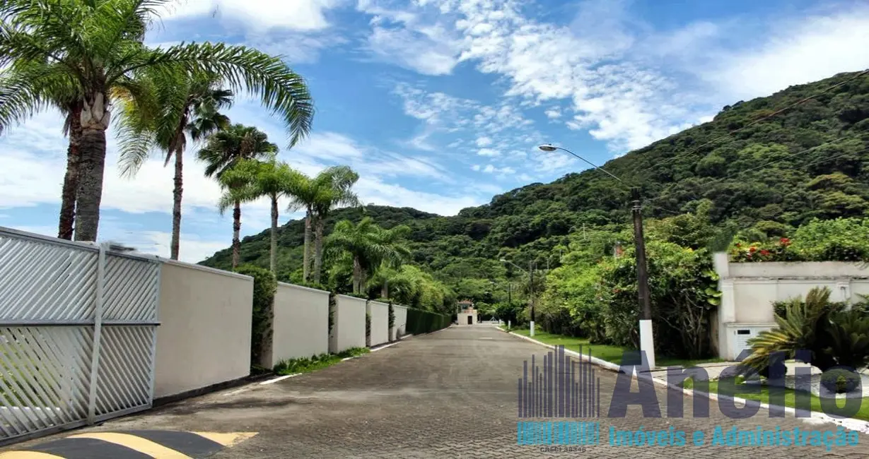 Casa de Condomínio com 4 quartos à venda, 551m2 em Guaruja - SP - imagem 3 Foto 3 de Casa de Condomínio com 4 quartos à venda, 551m2 em Guaruja - SP