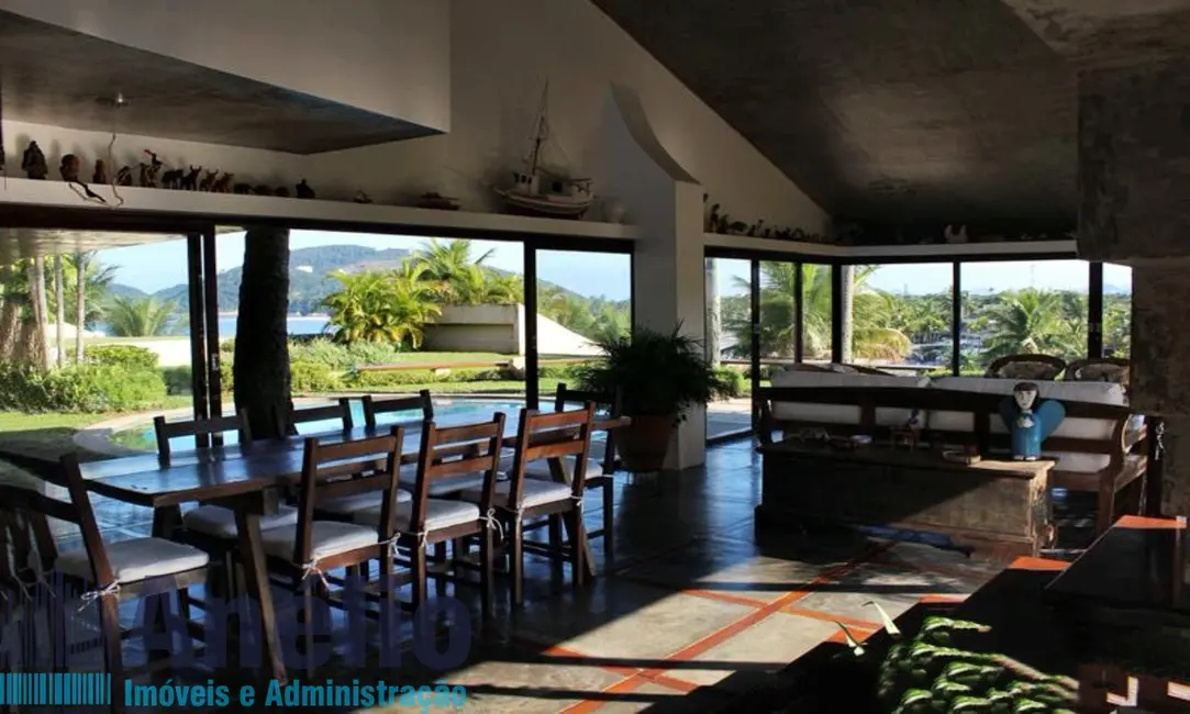 Casa de Condomínio com 3 quartos à venda, 280m2 em Guaruja - SP - imagem 5 Foto 5 de Casa de Condomínio com 3 quartos à venda, 280m2 em Guaruja - SP