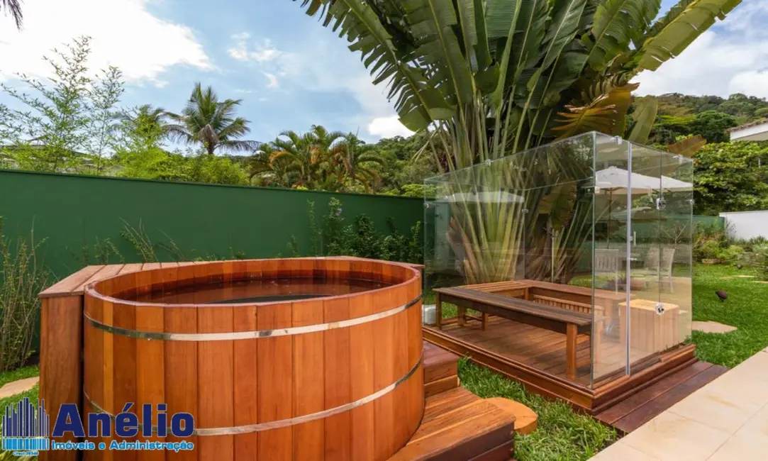 Casa de Condomínio com 4 quartos à venda e para alugar, 800m2 em Guaruja - SP - imagem 5 Foto 5 de Casa de Condomínio com 4 quartos à venda e para alugar, 800m2 em Guaruja - SP