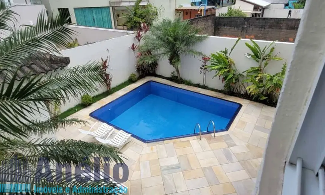 Casa de Condomínio com 5 quartos à venda, 10m2 em Guaruja - SP - imagem 5 Foto 5 de Casa de Condomínio com 5 quartos à venda, 10m2 em Guaruja - SP