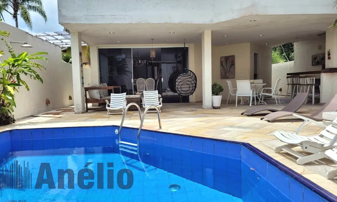 Casa de Condomínio com 5 quartos à venda, 10m2 em Guaruja - SP - imagem 2 Foto 2 de Casa de Condomínio com 5 quartos à venda, 10m2 em Guaruja - SP