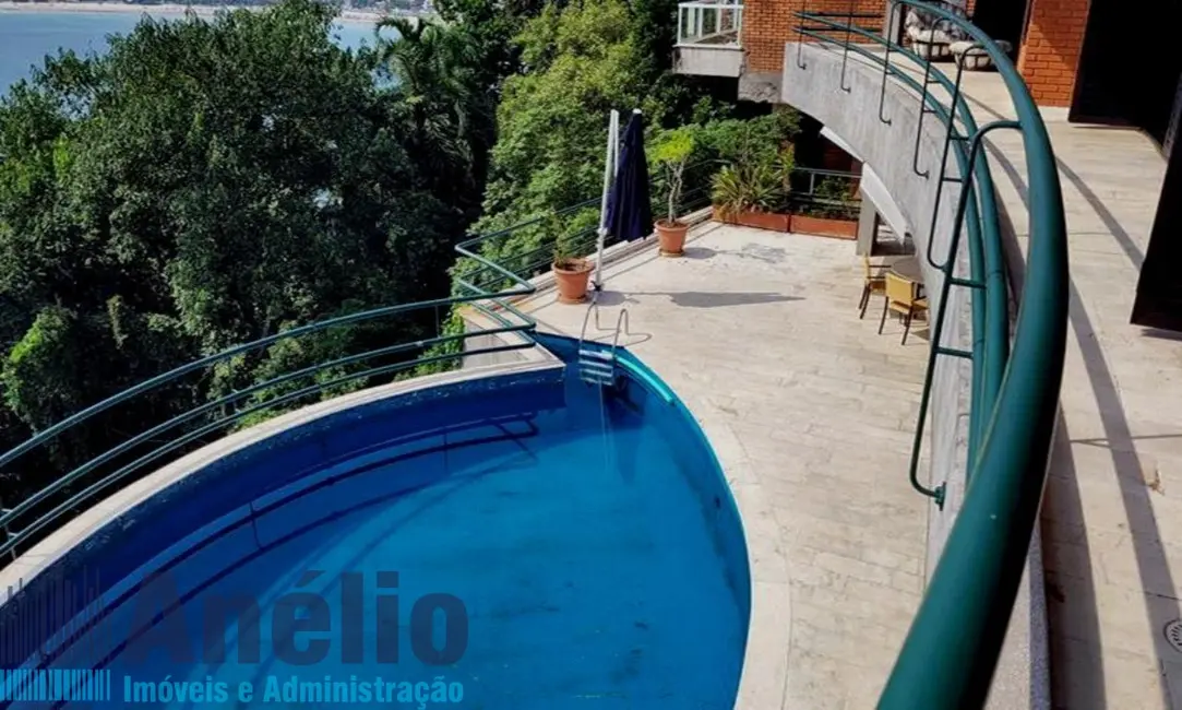 Foto 8 de Casa de Condomínio com 5 quartos à venda e para alugar em Guaruja - SP