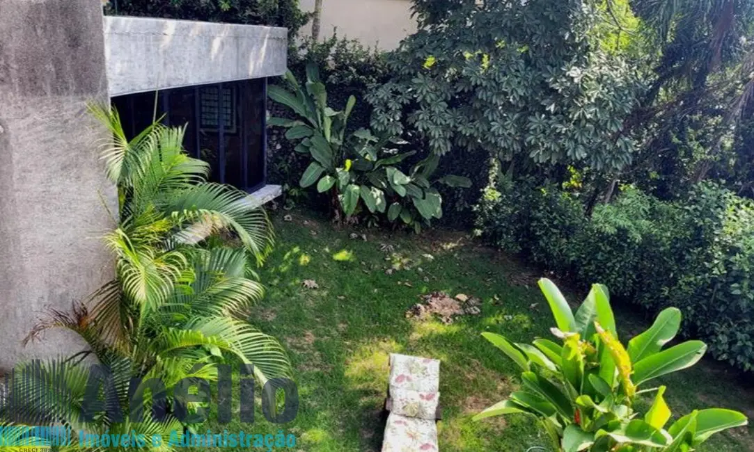 Foto 7 de Casa de Condomínio com 5 quartos à venda e para alugar em Guaruja - SP