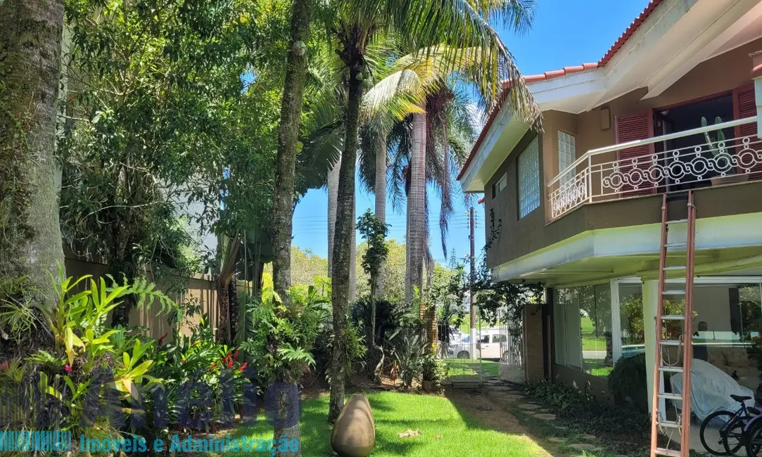 Casa de Condomínio com 6 quartos à venda, 700m2 em Acapulco, Guaruja - SP - imagem 6 Foto 6 de Casa de Condomínio com 6 quartos à venda, 700m2 em Acapulco, Guaruja - SP