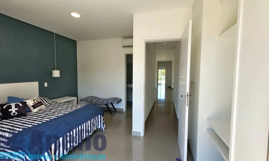 Casa de Condomínio com 4 quartos à venda, 350m2 em Acapulco, Guaruja - SP - imagem 7 Foto 7 de Casa de Condomínio com 4 quartos à venda, 350m2 em Acapulco, Guaruja - SP