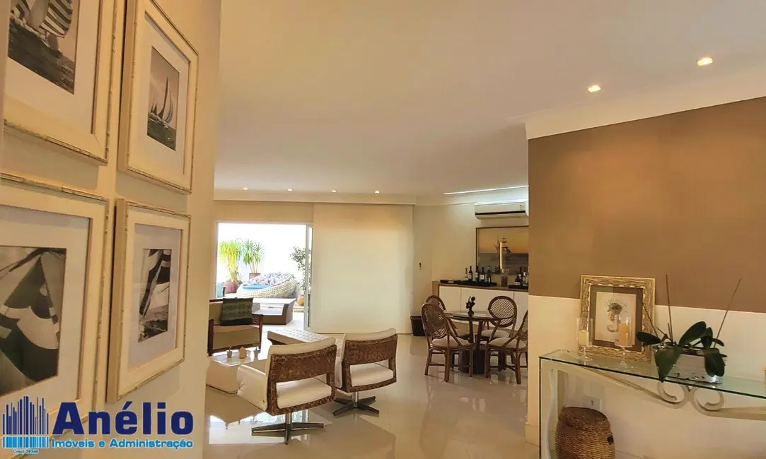 Foto 9 de Casa de Condomínio com 4 quartos para alugar, 450m2 em Jardim Acapulco, Guaruja - SP