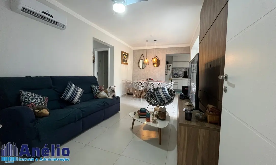 Foto 2 de Casa de Condomínio com 2 quartos à venda, 127m2 em Enseada, Guaruja - SP