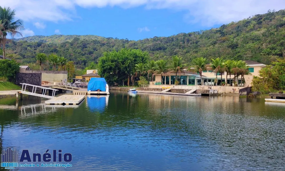 Casa de Condomínio à venda, 800m2 em Guaruja - SP - imagem 8 Foto 8 de Casa de Condomínio à venda, 800m2 em Guaruja - SP