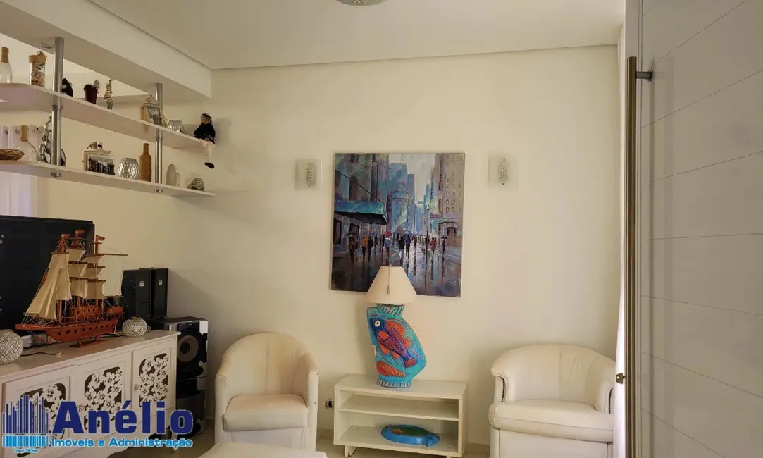 Casa de Condomínio com 4 quartos à venda, 260m2 em Guaruja - SP - imagem 3 Foto 3 de Casa de Condomínio com 4 quartos à venda, 260m2 em Guaruja - SP