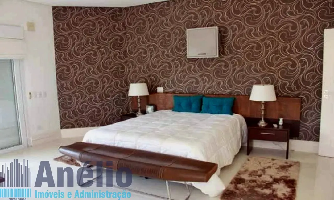 Sala Comercial com 5 quartos à venda em Acapulco, Guaruja - SP - imagem 6 Foto 6 de Sala Comercial com 5 quartos à venda em Acapulco, Guaruja - SP