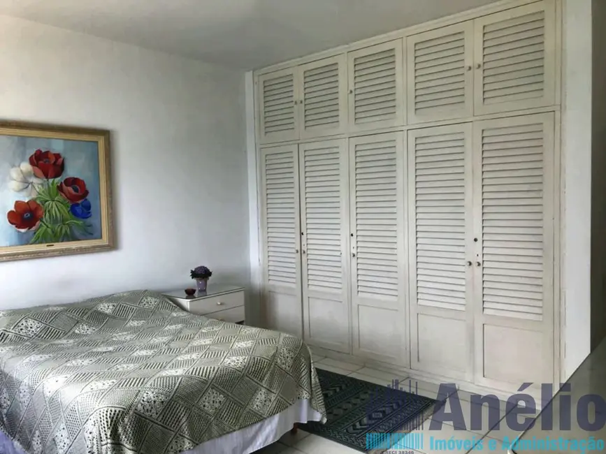 Apartamento com 3 quartos à venda, 230m2 em Pitangueiras, Guaruja - SP - imagem 4 Foto 4 de Apartamento com 3 quartos à venda, 230m2 em Pitangueiras, Guaruja - SP