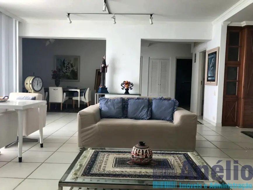 Apartamento com 3 quartos à venda, 230m2 em Pitangueiras, Guaruja - SP - imagem 8 Foto 8 de Apartamento com 3 quartos à venda, 230m2 em Pitangueiras, Guaruja - SP