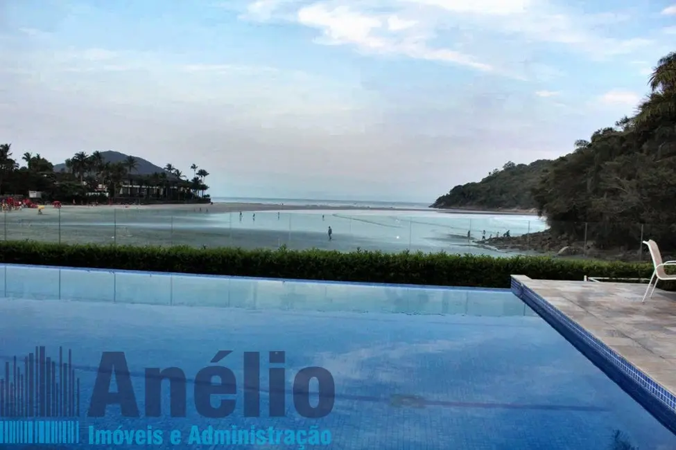 Foto 9 de Casa de Condomínio com 5 quartos à venda em Guaruja - SP