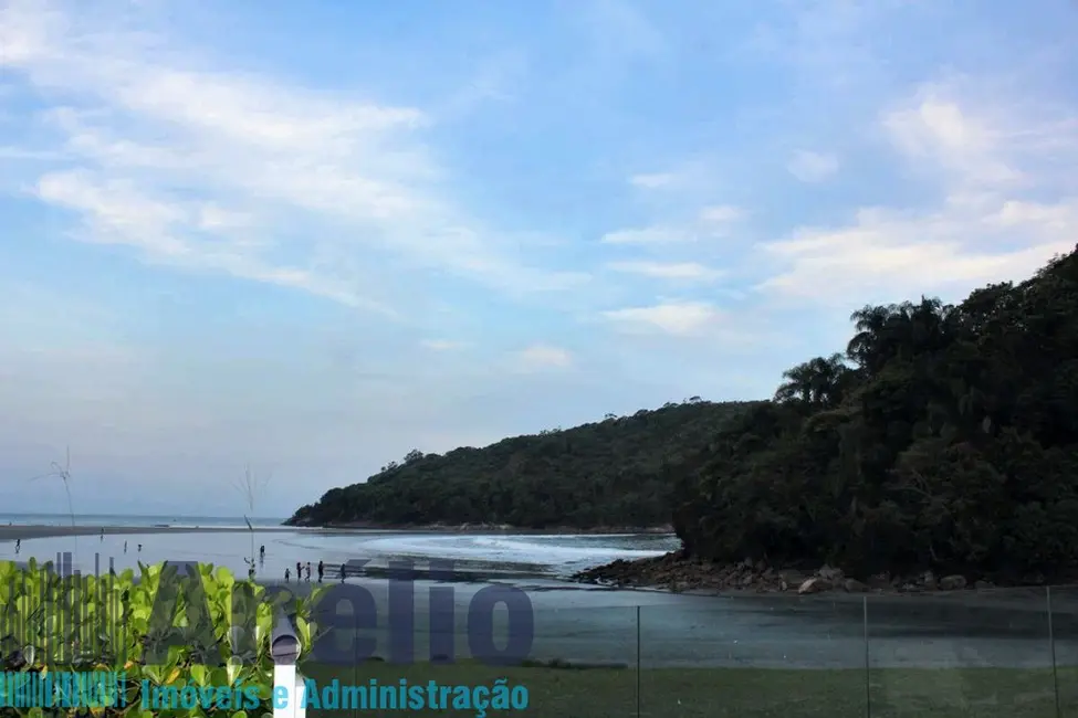 Foto 5 de Casa de Condomínio com 5 quartos à venda em Guaruja - SP