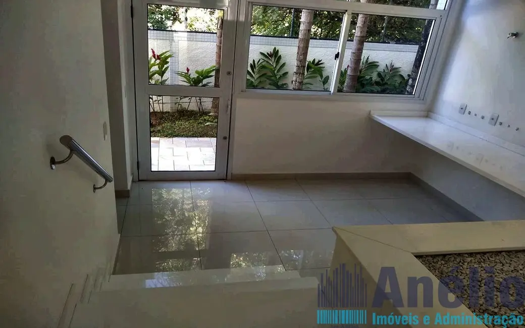 Casa de Condomínio com 4 quartos à venda em Balneário Praia do Pernambuco, Guaruja - SP - imagem 8 Foto 8 de Casa de Condomínio com 4 quartos à venda em Balneário Praia do Pernambuco, Guaruja - SP