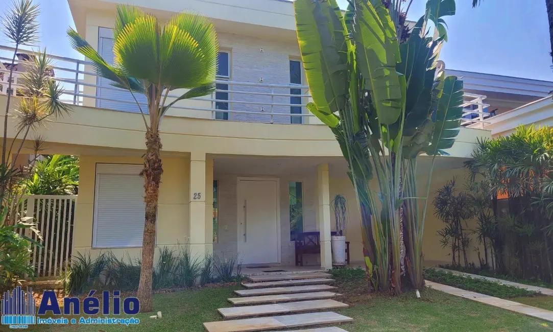 Foto 3 de Casa de Condomínio à venda, 250m2 em Guaruja - SP