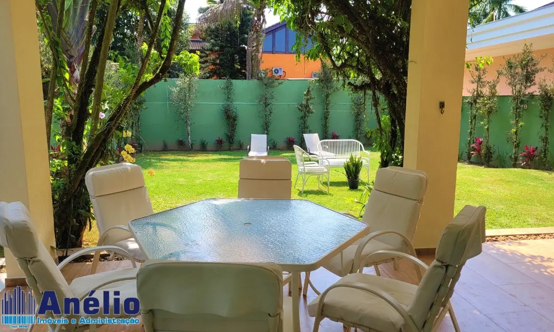 Foto 9 de Casa de Condomínio à venda, 250m2 em Guaruja - SP