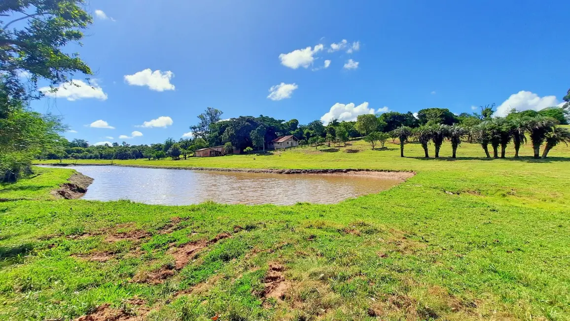 Sítio / Rancho com 4 quartos à venda, 40000m2 em Viamao - RS - imagem 8 Foto 8 de Sítio / Rancho com 4 quartos à venda, 40000m2 em Viamao - RS