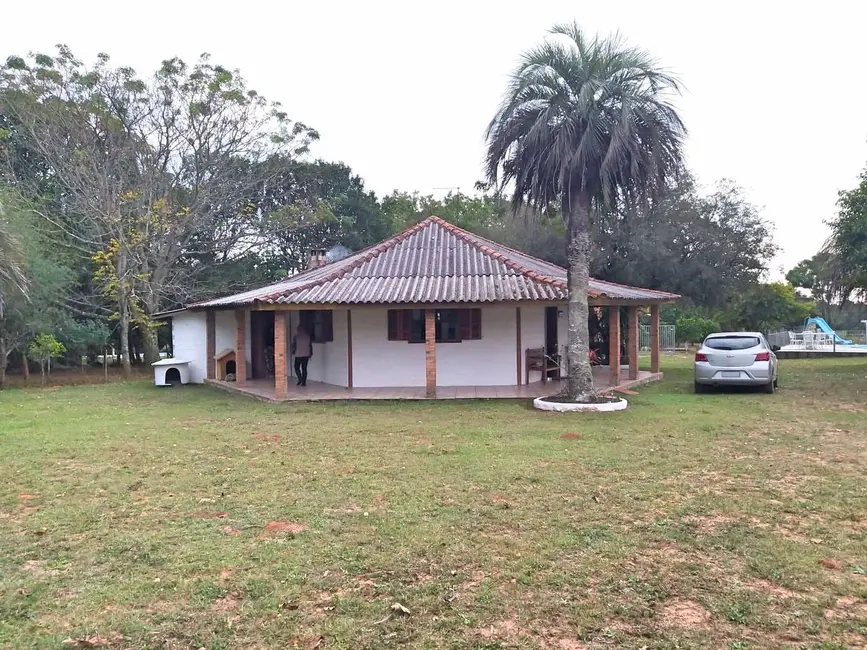 Foto 4 de Sítio / Rancho com 6 quartos à venda, 20000m2 em Viamao - RS