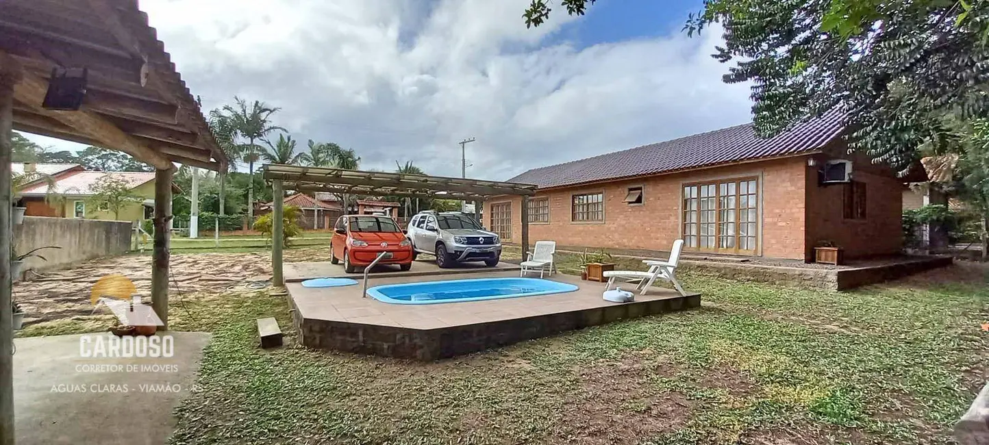 Sítio / Rancho com 3 quartos à venda, 780m2 em Viamao - RS - imagem 2 Foto 2 de Sítio / Rancho com 3 quartos à venda, 780m2 em Viamao - RS