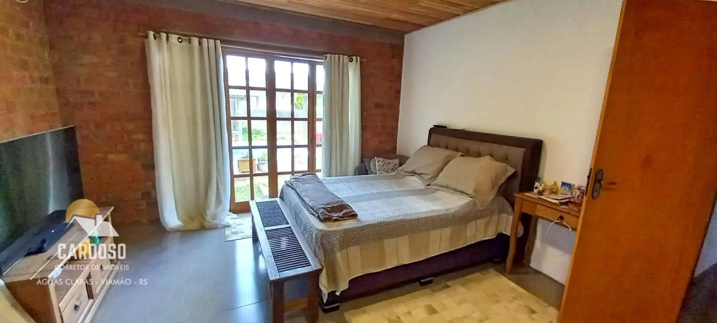 Sítio / Rancho com 3 quartos à venda, 780m2 em Viamao - RS - imagem 5 Foto 5 de Sítio / Rancho com 3 quartos à venda, 780m2 em Viamao - RS