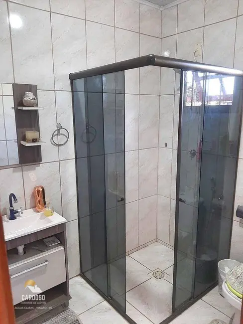Sítio / Rancho com 3 quartos à venda, 450m2 em Viamao - RS - imagem 8 Foto 8 de Sítio / Rancho com 3 quartos à venda, 450m2 em Viamao - RS