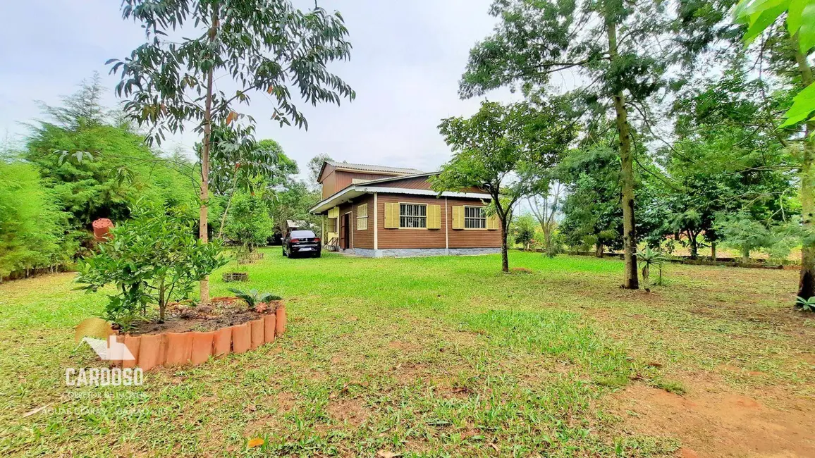 Foto 2 de Sítio / Rancho com 2 quartos à venda, 1400m2 em Viamao - RS