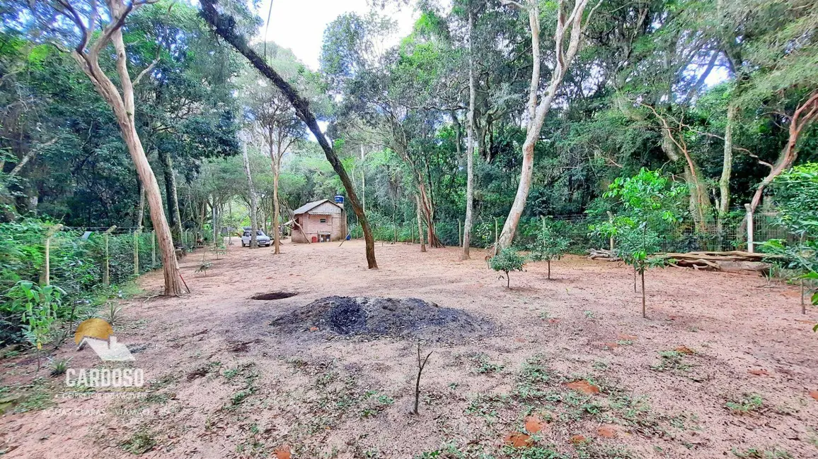 Sítio / Rancho à venda, 1350m2 em Viamao - RS - imagem 8 Foto 8 de Sítio / Rancho à venda, 1350m2 em Viamao - RS